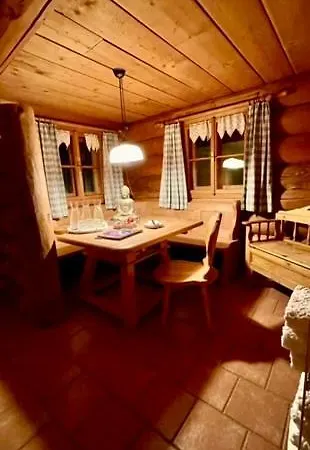 Hochwart Hof Couette-café